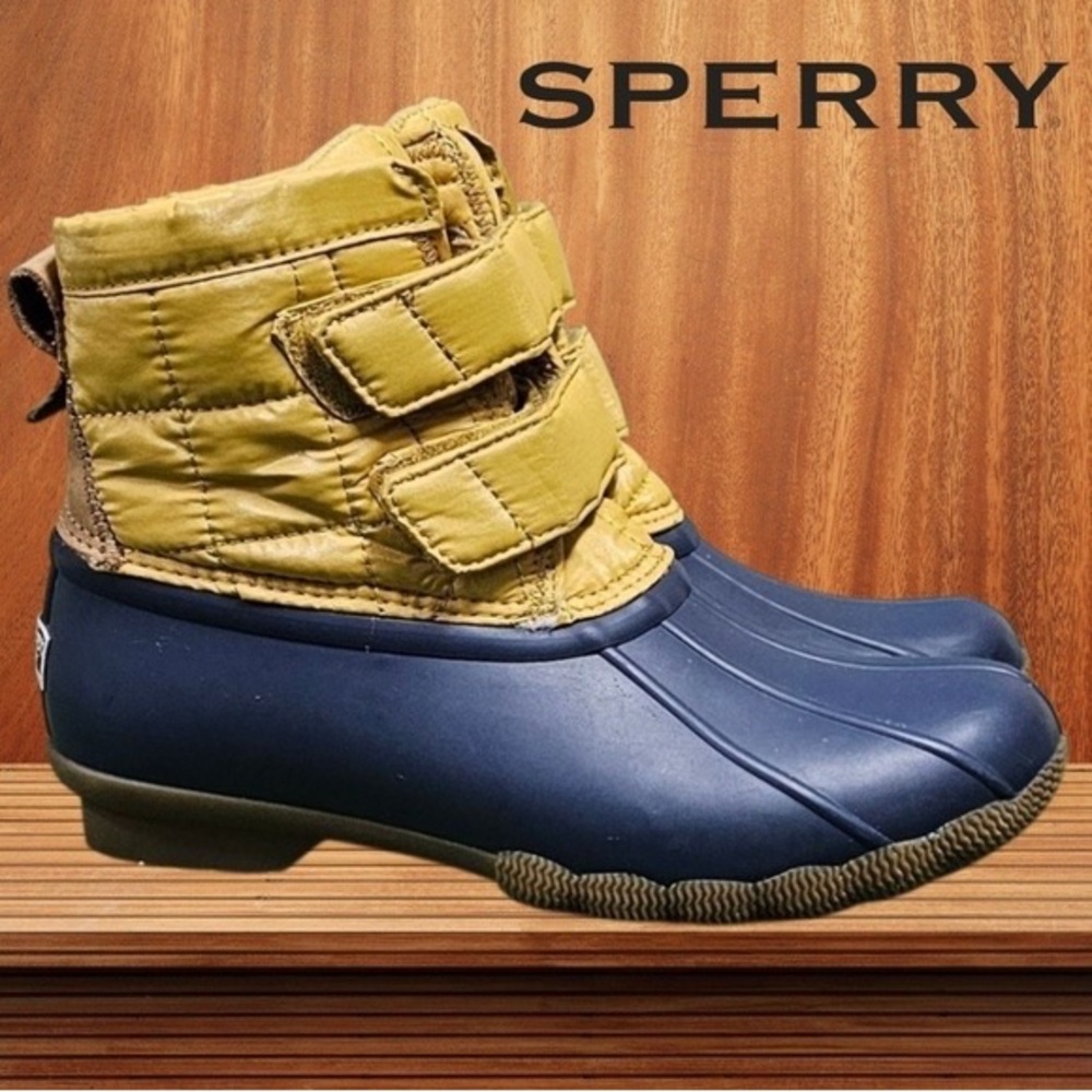 Sperry Quilted Yellow and Navy Boots